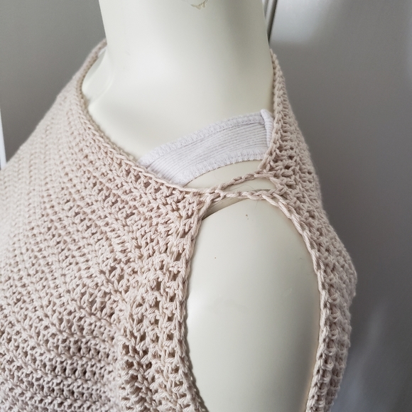 Cold shoulder Crochet top sweater - Picture 4 of 4